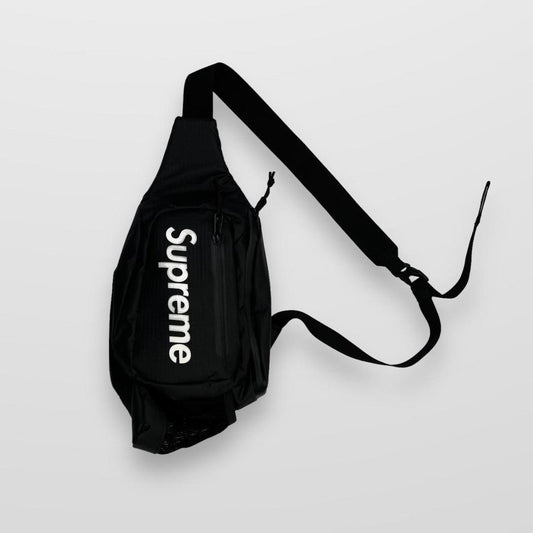 Supreme Sling Bag In Black