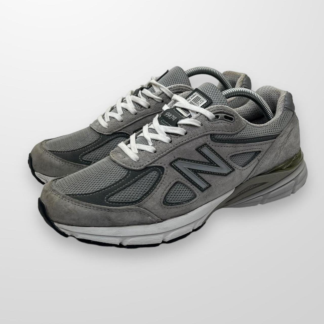 New Balance 990 V4 Trainers In Grey