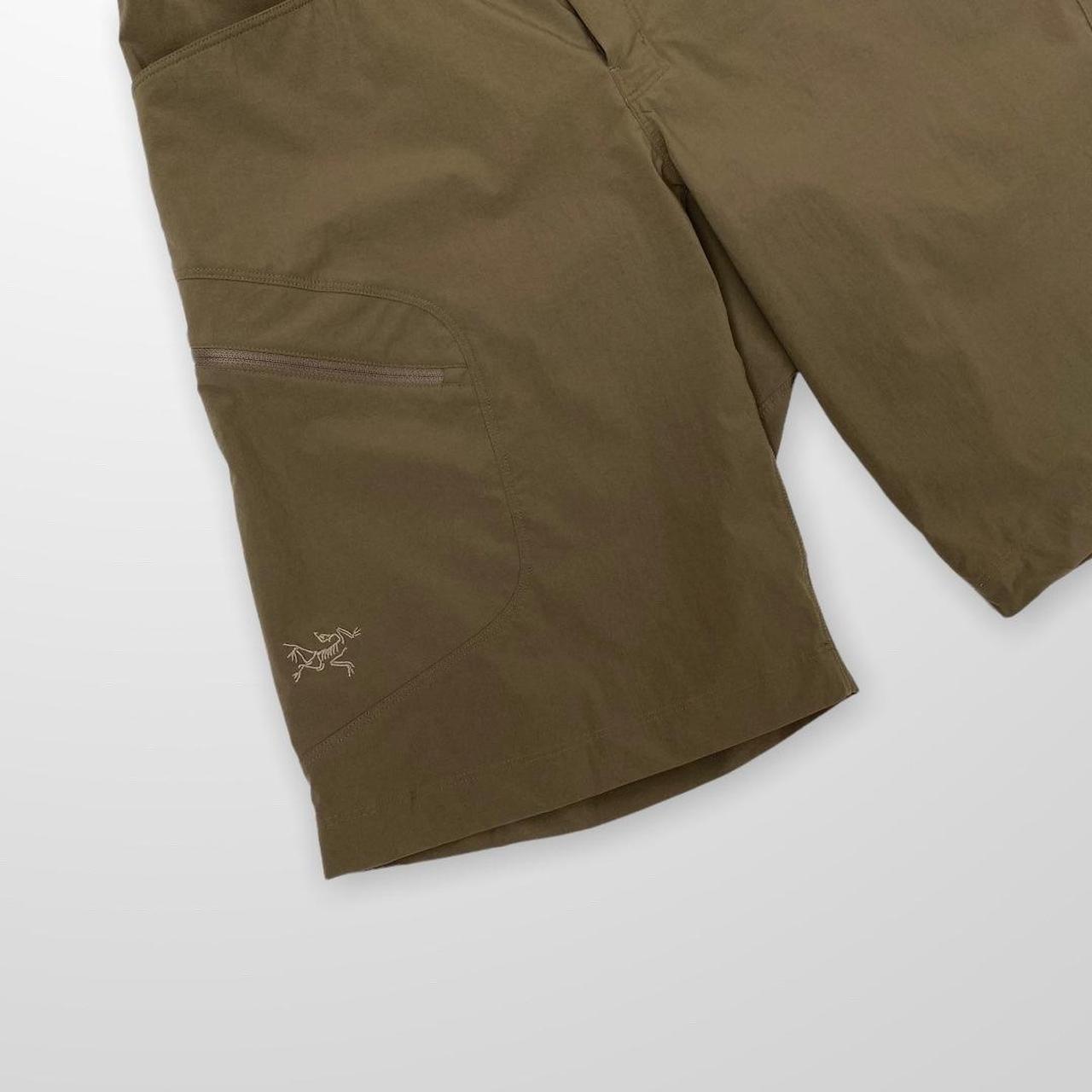 Arc'Teryx Lefroy Shorts 11" In Khaki