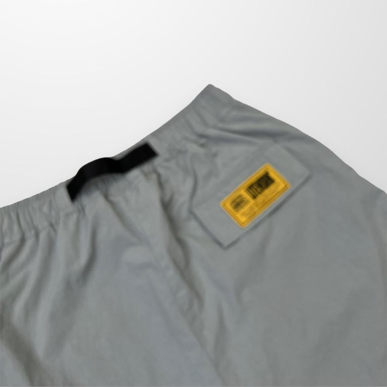 Corteiz Cargo Shorts In Grey