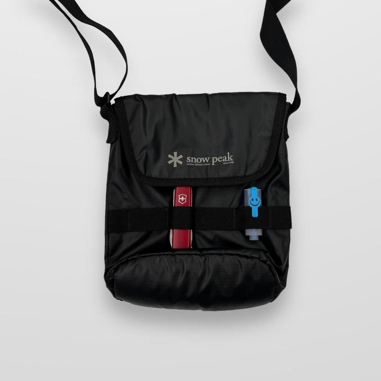 Snow Peak Side Bag In Black