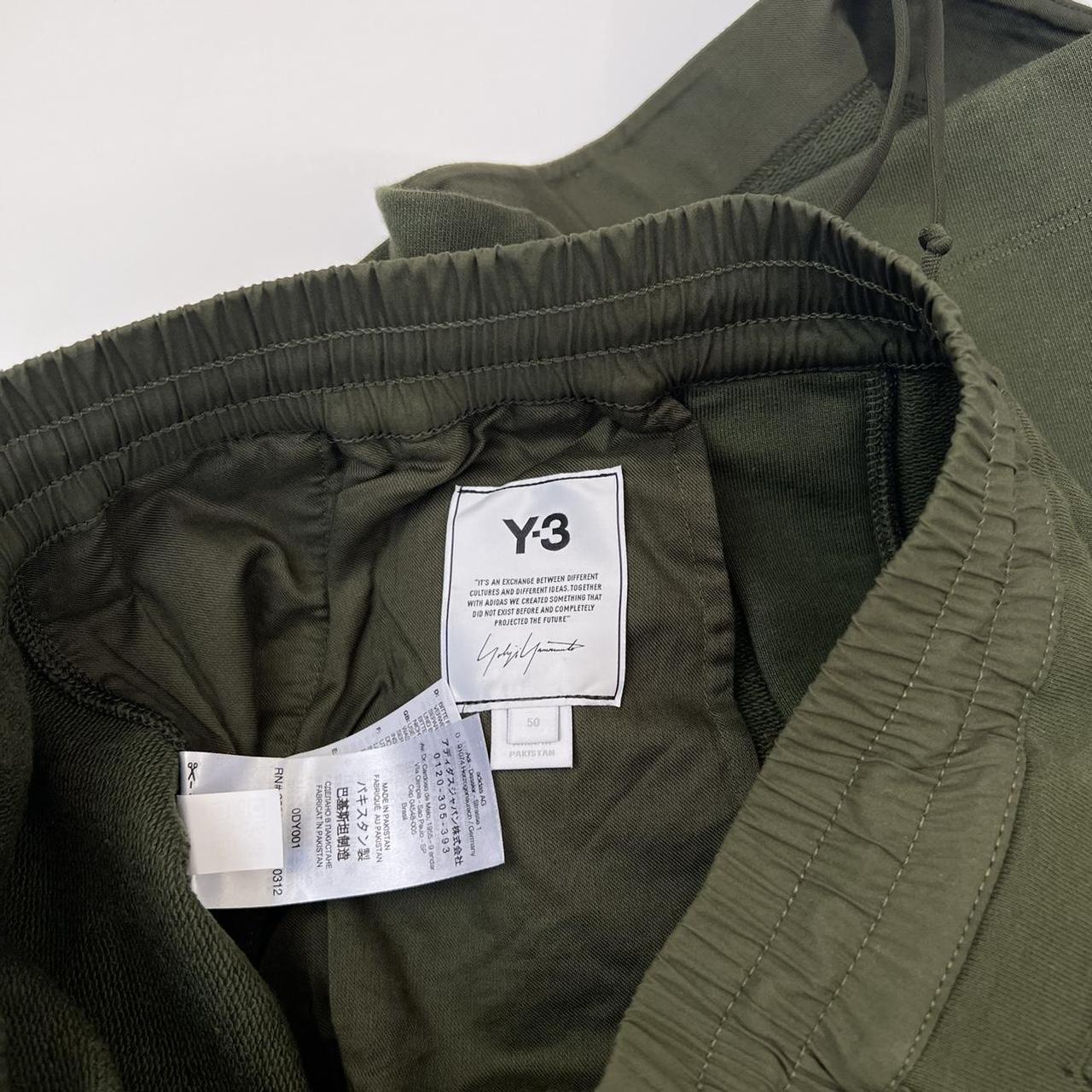 Y-3 Adidas Shorts In Khaki Green