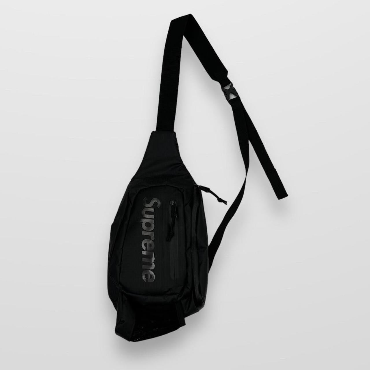 Supreme Sling Bag In Black