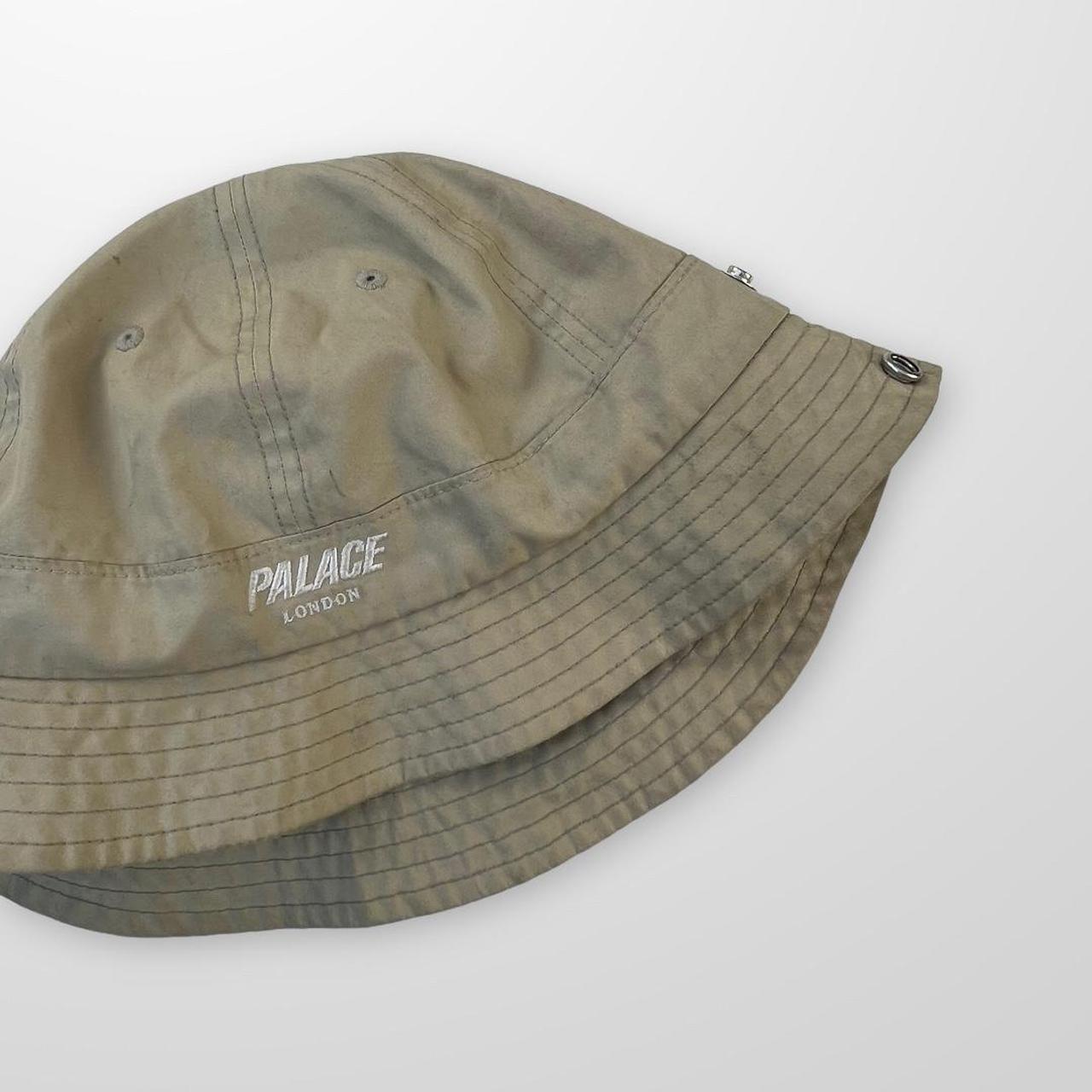 Palace Ventile Bucket Hat In Cream