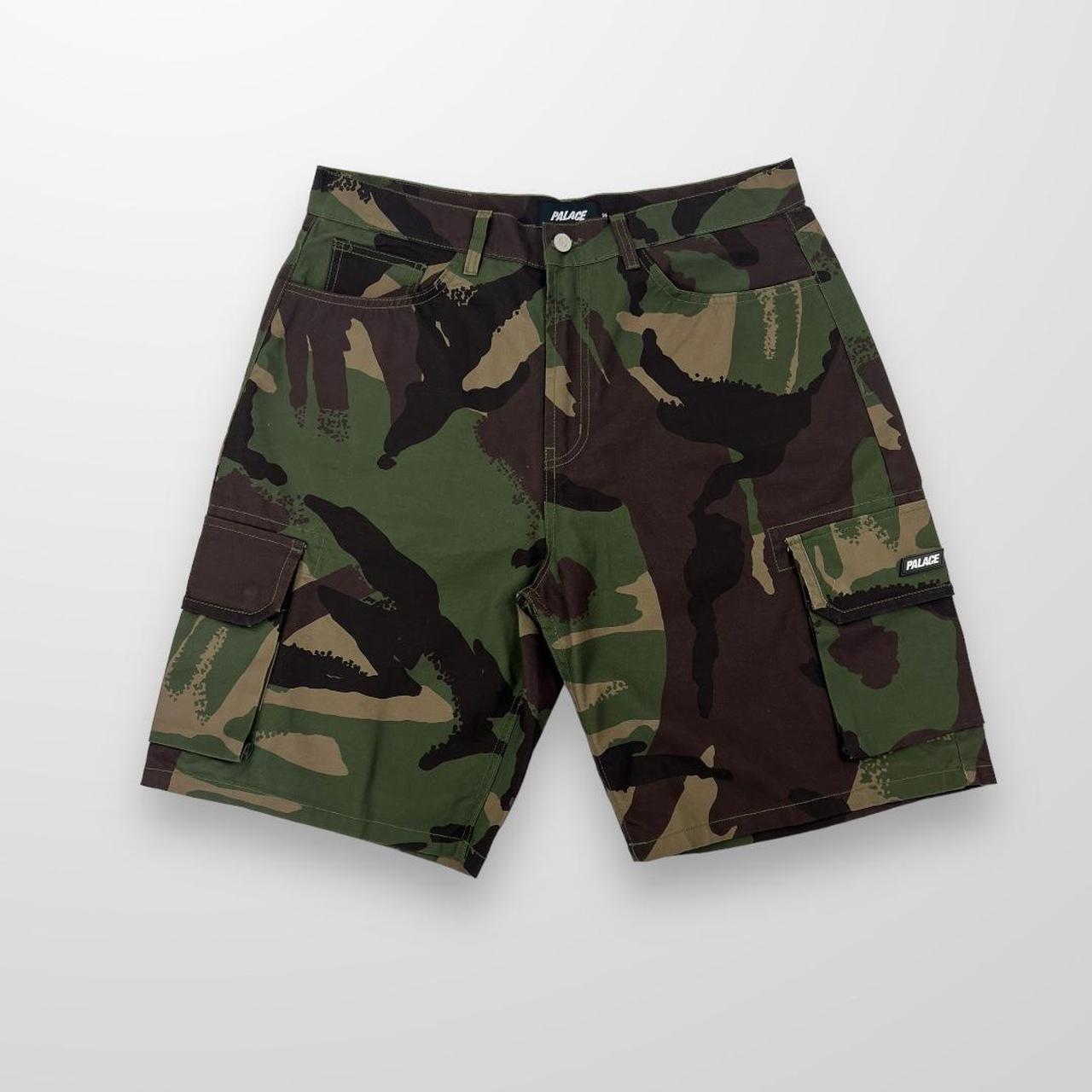 Palace Baggy Cargo Shorts In Camo