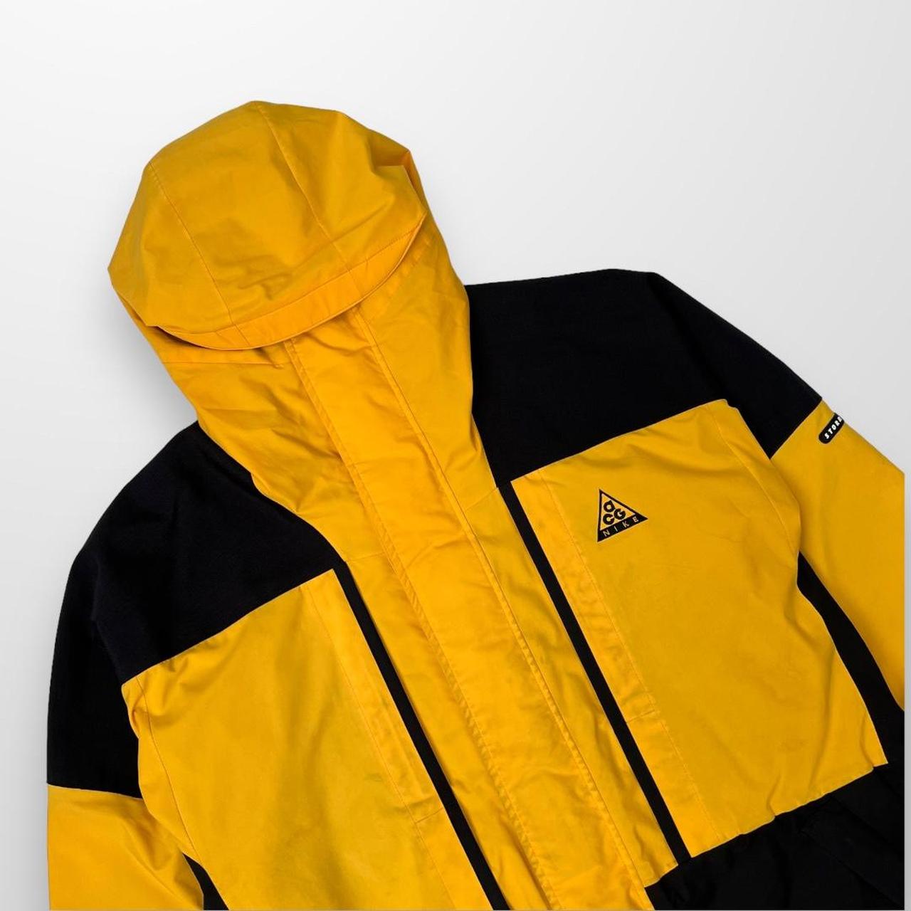 Vintage Nike ACG Jacket In Back & Yellow