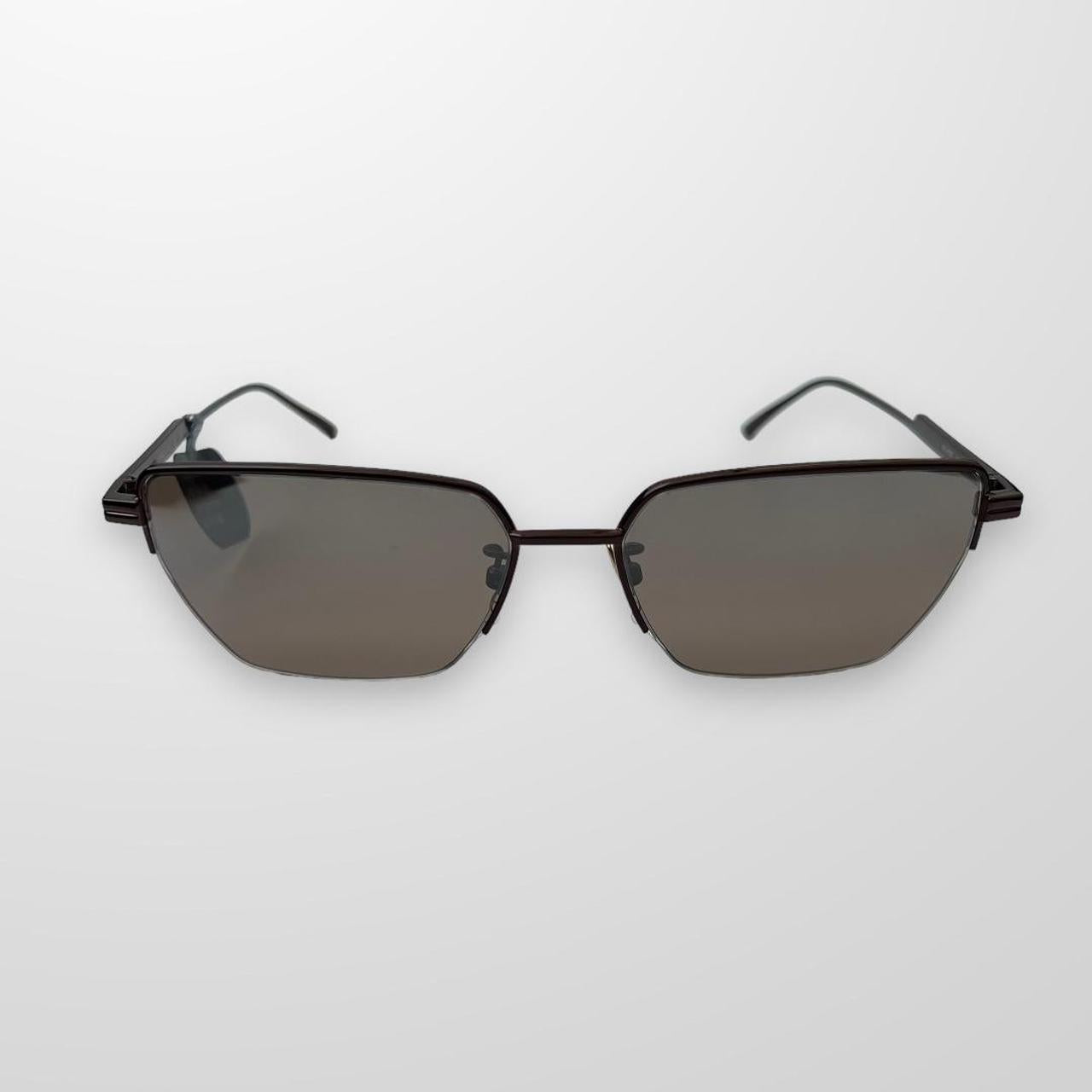 Bottega Veneta DNA Sunglasses In Brown