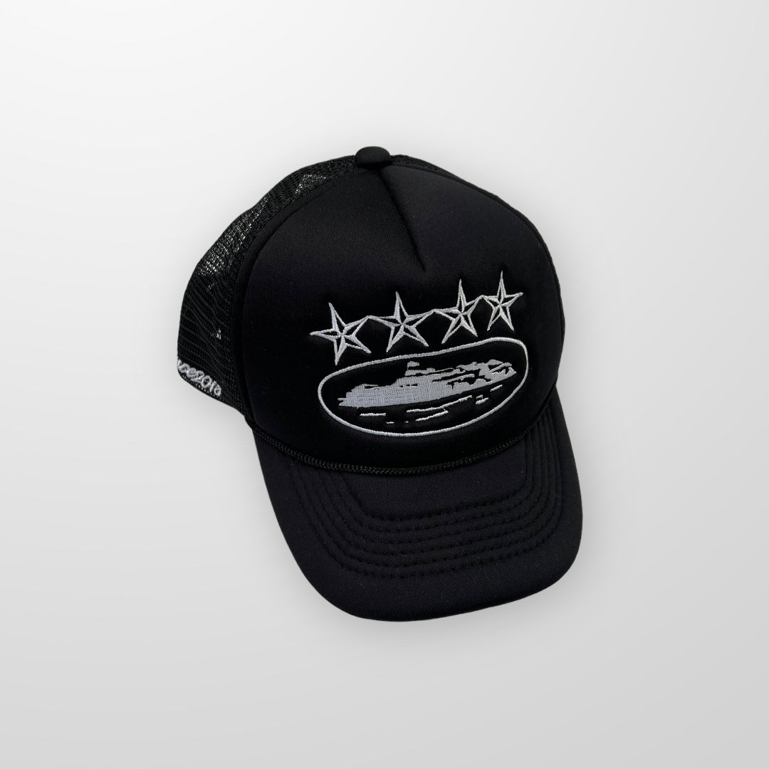 Corteiz Alcatraz Premium Puff Print Trucker Cap In Black & White